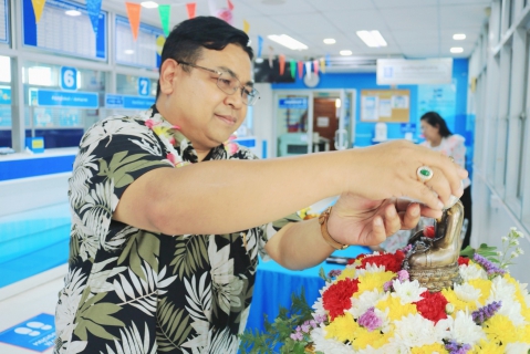 ไฟล์แนบ กปภ.สาขาปทุมธานี(พ) จัดกิจกรรมรดน้ำดำหัว พร้อมสรงน้ำพระแม่ธรณีและสิ่งศักดิ์สิทธิ์ เนื่องในเทศกาลมหาสงกรานต์ ประจำปี 2569