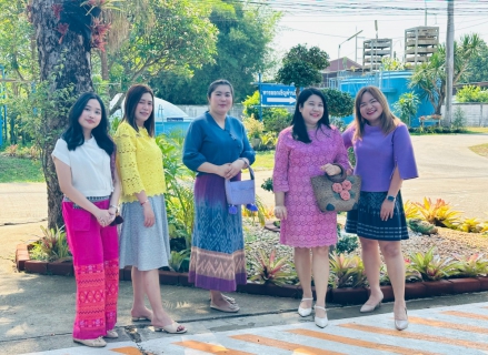 ไฟล์แนบ กปภ.สาขาพิษณุโลก แต่งกายชุดไทยตามอัตลักษณ์ไทยสู่สากล ภายใต้แนวคิด ภูมิใจแต่งไทยทั้งแผ่นดิน