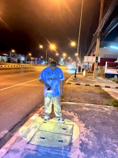 ไฟล์แนบ การประปาส่วนภูมิภาคสาขาเพชรบุรี ดำเนินกิจกรรมค้นหาท่อแตกรั่ว แก้ไขปัญหาน้ำไหลอ่อน