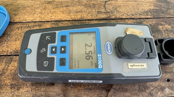 ไฟล์แนบ กปภ.สาขาภูเก็ต ลงพื้นที่ตรวจสอบคุณภาพน้ำปลายสาย บริเวณหน้าโรงเรียนสะปำ ถนนเทพกระษัตรี  ตำบลเกาะแก้ว อำเภอเมืองภูเก็ต จังหวัดภูเก็ต