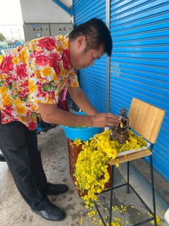 ไฟล์แนบ กปภ.สาขาศรีสำโรง จัดกิจกรรมทำบุญสำนักงานและรดน้ำดำหัว เนื่องในเทศกาลวันสงกรานต์ ประจำปี 2569