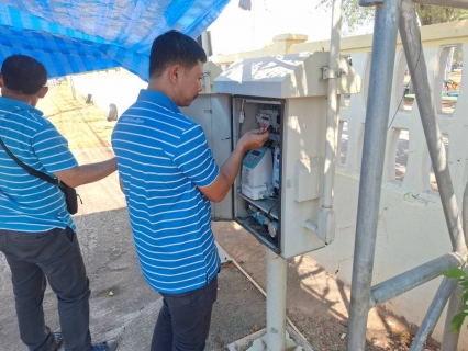 ไฟล์แนบ การประปาส่วนภูมิภาคสาขากาญจนดิษฐ์ ลงพื้นที่ตรวจสอบตู้ DMA   สถานีจ่ายน้ำสะพานดิน ในพื้นที่ตำบลทุ่งกง อำเภอกาญจนดิษฐ์ จังหวัดสุราษฎร์ธานี