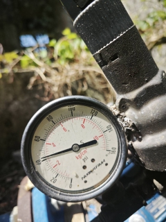 ไฟล์แนบ กปภ.สาขาหลังสวน นำทีมลงพื้นที่สุ่มตรวจวัดแรงดันน้ำ หน้ามาตร ในพื้นที่ ตำบลวังตะกอ อำเภอหลังสวน และตำบลสวี อำเภอสวี จังหวัดชุมพร