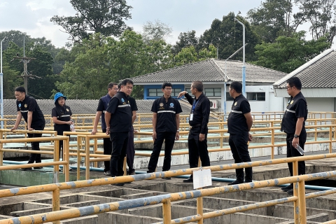 ไฟล์แนบ รองผู้ว่าการ (ปฏิบัติการ 2) ลงพื้นที่ตรวจเยี่ยมติดตามการดำเนินโครงการจัดการน้ำสะอาด (Water Safety Plan : WSP) ณ สถานีผลิตน้ำ กปภ.สาขาร้อยเอ็ด (โรงกรองน้ำบ้านเหล่ากล้วย)