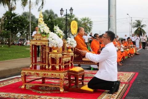 ไฟล์แนบ การประปาส่วนภูมิภาคสาขาพิจิตร 🙏เข้าร่วมกิจกรรมปูเสื่อนั่งสาด ตักบาตรรับอรุณ เสริมบุญที่บึงสีไฟ ประจำปีงบประมาณ พ.ศ. 2569