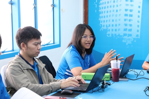ไฟล์แนบ กปภ.ข.6 ร่วมกับภาคีเครือข่ายแก่นสาร 3 สาขา จัดกิจกรรม Workshop คิดค้นนวัตกรรมและสร้างแบบสำรวจความต้องการของลูกค้าออนไลน์ ยกระดับศูนย์ราชการสะดวก (GECC)