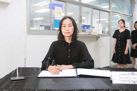 ไฟล์แนบ ผอ.กปภ.ข.1 นำคณะผู้บริหารและพนักงานในสังกัด ร่วมลงนามแสดงความอาลัยถวาย "สมเด็จพระเจ้าลูกเธอ เจ้าฟ้าพัชรกิติยาภาฯ"