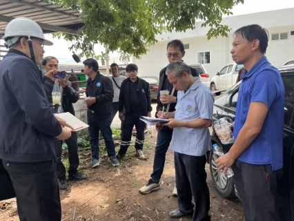 ไฟล์แนบ กปภ.สาขามหาสารคาม ร่วมกับกองควบคุมคุณภาพน้ำ 2 กองระบบผลิตและควบคุมคุณภาพน้ำ กปภ.ข.6 เข้าตรวจสอบคุณภาพน้ำประปาและน้ำบาดาล โรงพยาบาลโกสุมพิสัย และให้ความรู้และคำแนะนำเกี่ยวกับการเฝ้าระวังควบคุมคุณภาพน้ำประปา 
