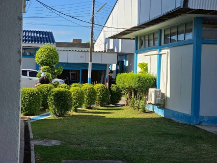 ไฟล์แนบ กปภ.สาขาสามพราน ร่วมกิจกรรมตัดหญ้าและตัดแต่งกิ่งไม้ ปรับปรุงภูมิทัศน์รอบสำนักงาน