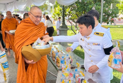 ไฟล์แนบ กปภ.สาขาชลบุรี (พ) สนับสนุนน้ำดื่ม และร่วมพิธีเจริญพระพุทธมนต์และทำบุญตักบาตรถวายพระกุศล เนื่องในงานฉลองพระชนมายุ 99 พรรษา สมเด็จพระอริยวงศาคตญาณ สมเด็จพระสังฆราช สกลมหาสังฆปริณายก