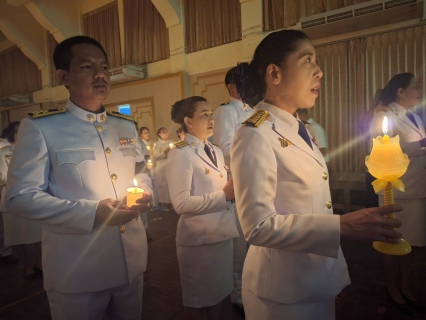 ไฟล์แนบ การประปาส่วนภูมิภาคสาขาคลองท่อมเข้าร่วมพิธีทำบุญตักบาตรถวายและเข้าร่วมพิธีถวายเครื่องราชสักการะและวางพานพุ่ม และพิธีจุดเทียนถวายพระพรชัยมงคล