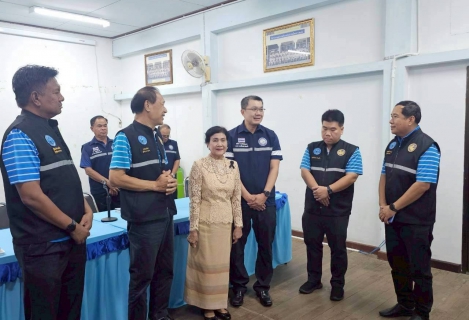 ไฟล์แนบ กปภ.ข.10 ร่วมกับ กปภ.สาขาพยุหะคีรี ร่วมแสดงความยินดีกับผู้ได้รับเครื่องราชอิสริยาภรณ์อันเป็นที่สรรเสริญยิ่งดิเรกคุณาภรณ์ 