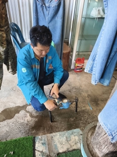 ไฟล์แนบ  กปภ.สาขาหลังสวน นำทีมลงพื้นที่สุ่มตรวจวัดแรงดันน้ำ หน้ามาตร ในพื้นที่ ตำบลละแม อำเภอละแม จังหวัดชุมพร