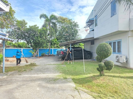 ไฟล์แนบ กปภ.สาขาสามพรานร่วมกิจกรรมตัดหญ้าและตัดแต่งกิ่งไม้ ปรับปรุงภูมิทัศน์รอบสำนักงาน