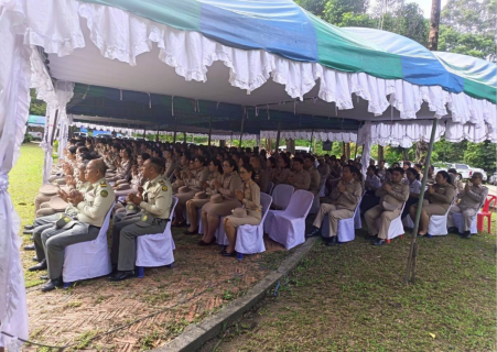 ไฟล์แนบ การประปาส่วนภูมิภาคสาขาเวียงสระ เข้าร่วมพิธีถวายพระพรชัยมงคล เนื่องในโอกาสวันคล้ายวันประสูติสมเด็จพระเจ้าน้องนางเธอเจ้าฟ้าจุฬาภรณ์วลัยลักษณ์ อัคราชกุมารี กรมพระศรีสวางควัฒน วรขัตติยราชนารี 