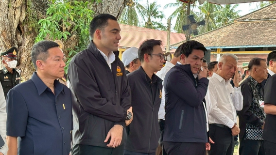 ไฟล์แนบ กปภ.สาขาหาดใหญ่(พ) ร่วมสนับสนุนน้ำดื่มบริการประชาชน ต้อนรับนายกรัฐมนตรีและคณะ ลงพื้นที่ติดตามการเตรียมความพร้อมป้องกันอุทกภัยพื้นที่หาดใหญ่