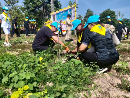 ไฟล์แนบ กปภ.สาขากบินทร์บุรี  สนับสนุนน้ำดื่มบรรจุขวดตราสัญลักษณ์ กปภ. และเข้าร่วมกิจกรรมจิตอาสาพัฒนา เนื่องเนื่องในโอกาสวันคล้ายวันประสูติสมเด็จพระนางเจ้าน้องนางเธอ  เจ้าฟ้าจุฬาภรณ์วลัยลักษณ์ อัครราชกุมารี กรมพระศรีสวางควัฒน วรขัตติยราชนารี 