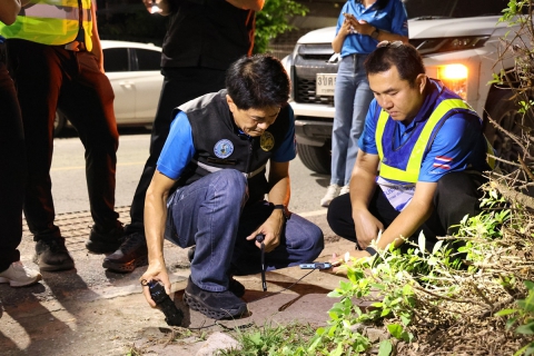ไฟล์แนบ รองผู้ว่าการ (ปฏิบัติการ 2) ร่วมกิจกรรมเดินสำรวจหาท่อแตก-รั่ว