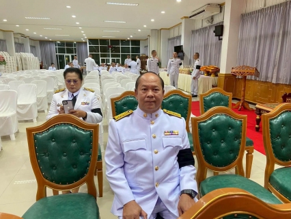 ไฟล์แนบ การประปาส่วนภูมิภาคสาขาพิจิตร โดย นายสมเจต กาหล ผู้จัดการการประปาส่วนภูมิภาคสาจาพิจิตร มอบหมายให้ นายมนัส พรหมแต้ม ผู้ช่วยผู้จัดการ พร้อมด้วยหัวหน้างานและพนักงาน เข้าร่วมพิธีเจริญพระพุทธมนต์เฉลิมพระเกียรติ และพิธีถวายพระพรชัยมงคล