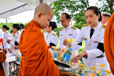 ไฟล์แนบ กปภ.สาขาชลบุรี (พ) สนับสนุนน้ำดื่ม และร่วมกิจกรรมเฉลิมพระเกียรติพระบาทสมเด็จพระเจ้าอยู่หัว เนื่องในโอกาสวันเฉลิมพระชนมพรรษา 28 กรกฎาคม 2569