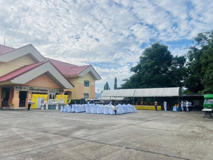 ไฟล์แนบ การประปาส่วนภูมิภาคสาขาคลองท่อมร่วมพิธีตักบาตรถวายเป็นพระราชกุศล และเข้าร่วมพิธีถวายเครื่องราชสักการะและวางพานพุ่ม และพิธีถวายพระพรชัยมงคล