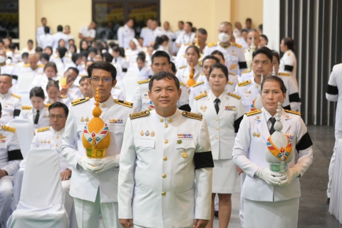 ไฟล์แนบ กปภ.สาขานราธิวาส ร่วมพิธีถวายเครื่องราชสักการะและจุดเทียนถวายพระพรชัยมงคล เนื่องในโอกาสวันเฉลิมพระชนมพรรษา พระบาทสมเด็จพระเจ้าอยู่หัว 28 กรกฎาคม 2569