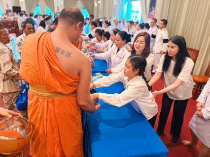 ไฟล์แนบ กปภ.สาขากุยบุรี เข้าร่วมพิธีเจริญพระพุทธมนต์และทำบุญตักบาตร ถวายเป็นพระราชกุศล เนื่องในโอกาสวันเฉลิมพระชนมพรรษา สมเด็จพระนางเจ้าสิริกิติ์ พระบรมราชินีนาถ พระบรมราชชนนีพันปีหลวง