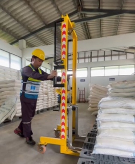 ไฟล์แนบ กปภ.สาขาเสนาร่วมใจประดิษฐ์รถยกอเนกประสงค์ เพื่อใช้งานภายในสาขา