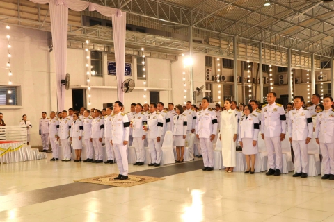 ไฟล์แนบ กปภ.สาขาสมุทรสาคร (พ) ร่วมพิธีถวายเครื่องราชสักการะและวางพานพุ่ม และพิธีจุดเทียนถวายพระพรชัยมงคล เนื่องในโอกาสวันเฉลิมพระชนมพรรษา พระบาทสมเด็จพระเจ้าอยู่หัว