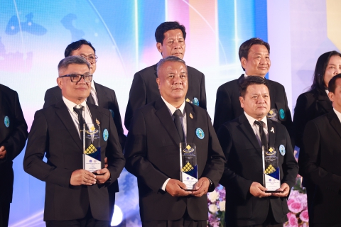 ไฟล์แนบ กปภ.สาขาสุราษฎร์ธานี (ชั้นพิเศษ) เข้ารับมอบโล่รางวัล GECC ระดับเหรียญเงิน ประจำปี 2569