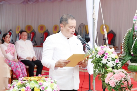 ไฟล์แนบ กปภ.สาขาปทุมธานี (พ) เข้าร่วมพิธีบวงสรวง สักการะศาลหลักเมืองจังหวัดปทุมธานี ประจำปี 2569 พร้อมแจกน้ำดื่มแก่ประชาชน จำนวน 5,000 ขวด