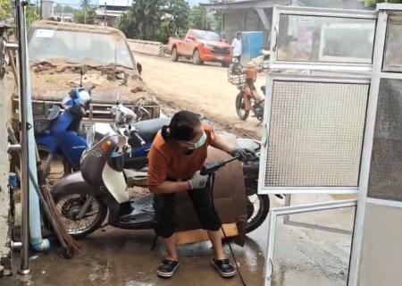 ไฟล์แนบ จ่ายน้ำ 100% เจเศรษฐ์ สั่ง กปภ. ดูแลคุณภาพน้ำต่อเนื่องหนุนฟื้นฟู ปัวท่าวังผา