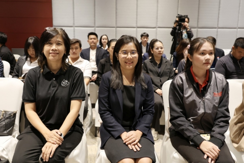 ไฟล์แนบ กปภ.ข.3 เข้าร่วมพิธีมอบโล่ประกาศเกียรติคุณองค์กรในการขับเคลื่อนการดำเนินงานเจ้าหน้าที่ให้คำปรึกษาสุขภาพแบบองค์รวม (Holistic Health Advisor : HHA) ประจำปี 2569