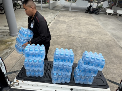 ไฟล์แนบ กปภ.สาขาภูเก็ต ร่วมสนับสนุนน้ำดื่มบรรจุขวดตราสัญลักษณ์ กปภ. แก่กองอำนวยการร่วมรักษาความปลอดภัยในทูลกระหม่อมหญิงอุบลรัตนราชกัญญา สิริวัฒนาพรรณวดี