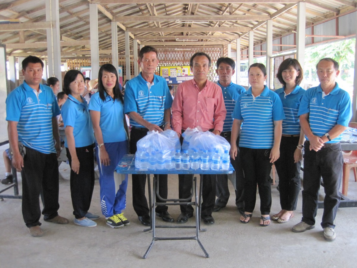 กปภ.สาขาบ้านโฮ่ง สนับสนุนน้ำดื่ม กปภ.ให้กับโรงเรียนบ้านป่าป๋วย