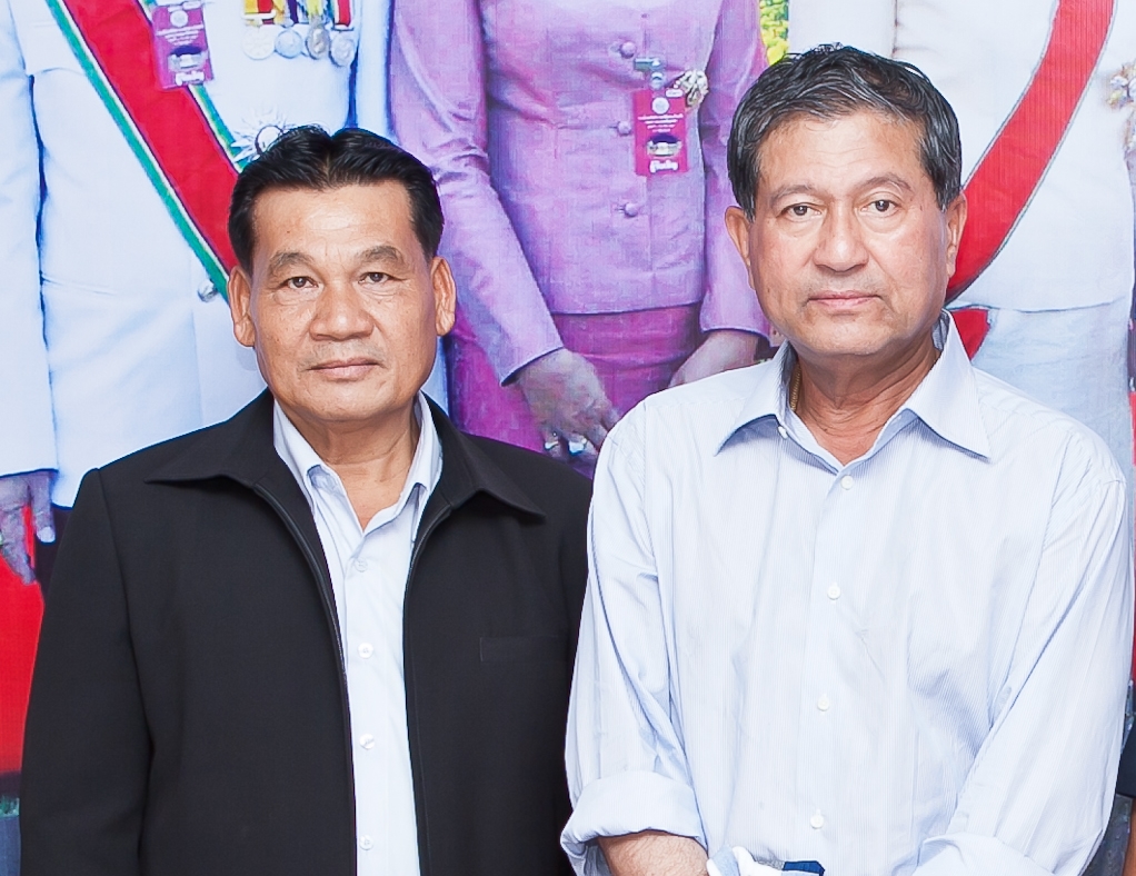 กปภ.สาขาสกลนคร ให้การต้อนรับ ฯพณฯ รองนายกรัฐมนตรี ร.ต.อ.ดร.เฉลิม อยู่บำรุง ซึ่งท่านมาเป็นประธานตัดลูกนิมิตฉลองอุโบสถ ณ วัดม่วงลาย จ.สกลนคร