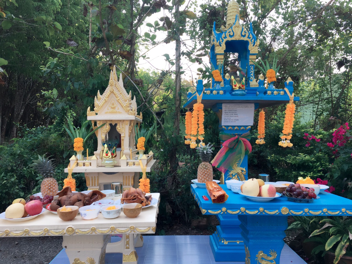 การประปาส่วนภูมิภาค สาขาขลุง ร่วมสักการะองค์พระแม่ธรณีฯเนื่องในวันคล้ายวันสถาปนาการประปาส่วนภูมิภาค ครบรอบ 38 ปี