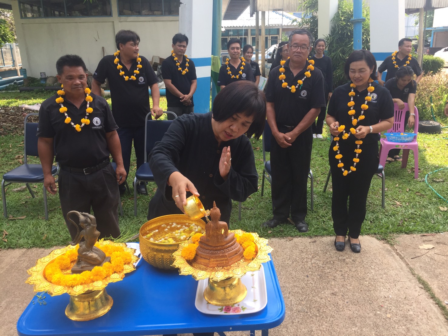 กปภ.สาขาศรีสงคราม จัดกิจกรรมเนื่องในเทศกาลสงกรานต์ ประจำปี ๒๕๖๐