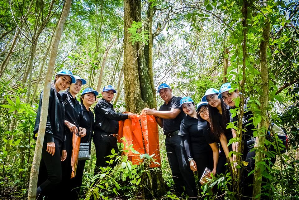 สาขาบ้านฉาง ร่วมบวชป่า กับองค์กรป่าชุมชนบ้านภูดรฯ กรมป่าไม้
