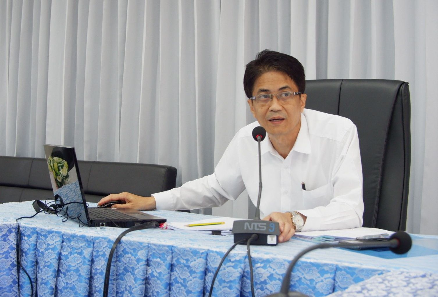 กองระบบจำหน่าย กปภ.ข.๗ จัดกิจกรรมสนทนายามเช้า (Morning Talk) และติดตามผลการดำเนินงานประจำเดือนมิถุนายน ๒๕๖๐