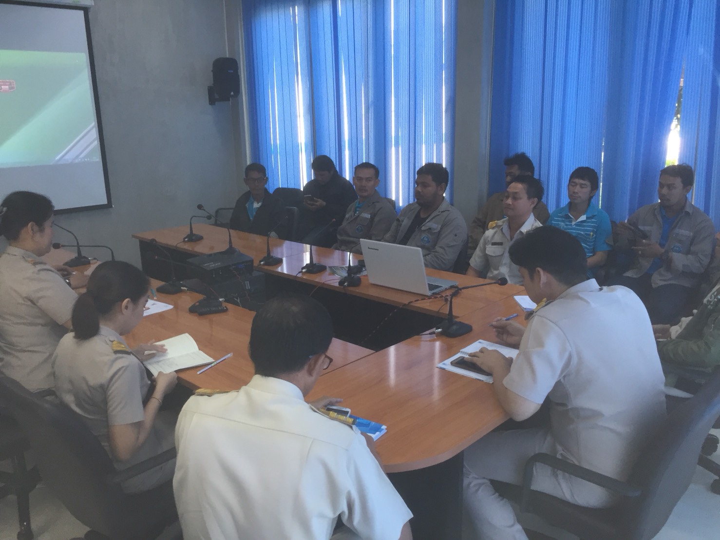 กปภ.สาขากำแพงเพชร จัดประชุม Morning Talk ประจำเดือนธันวาคม 2560 พร้อมรับฟังปัญหาและอุปสรรคในการปฏิบัติงาน