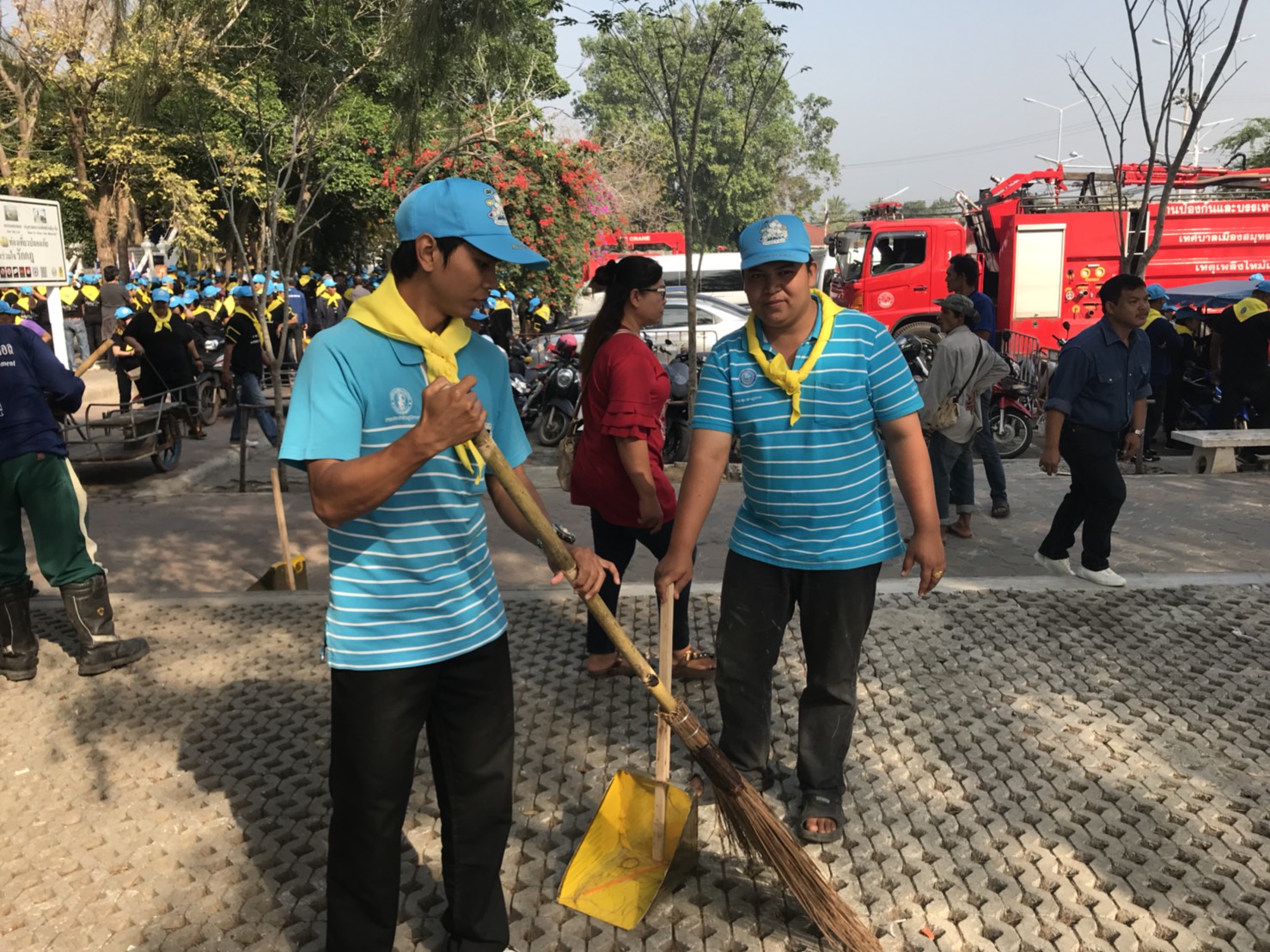 กปภ.สาขาสมุทรสงคราม ร่วมกิจกรรมขับเคลื่อนโครงการจิตอาสา "เราทำความ ดี ด้วยหัวใจ"