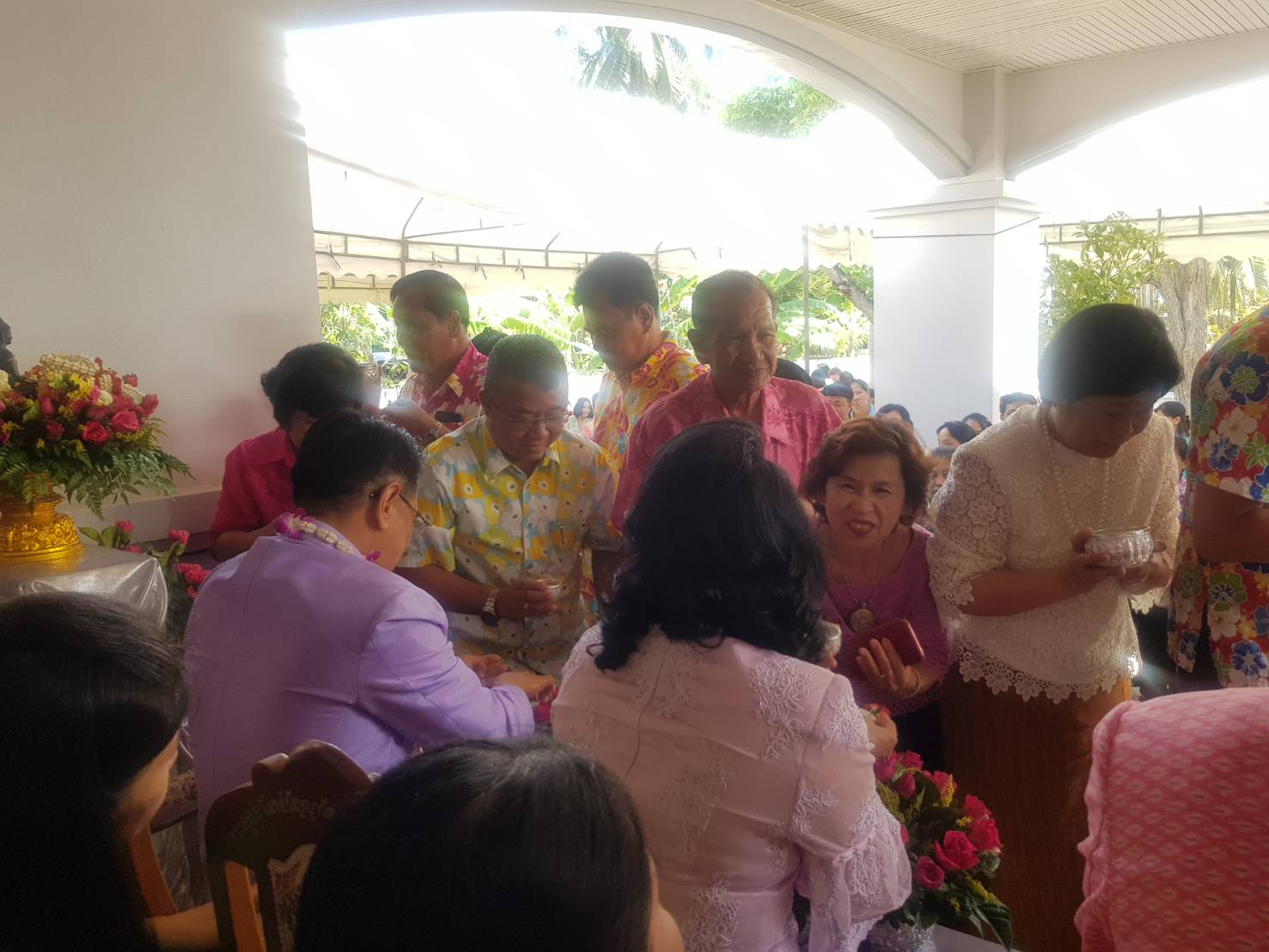 กปภ.สาขาสมุทรสงคราม ร่วมพิธีรดน้ำขอพร ผู้ว่าราชการจังหวัดสมุทรสงคราม