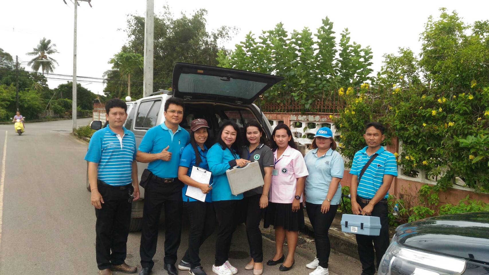 กปภ.สาขาขลุง ออกเก็บตัวอย่างน้ำ