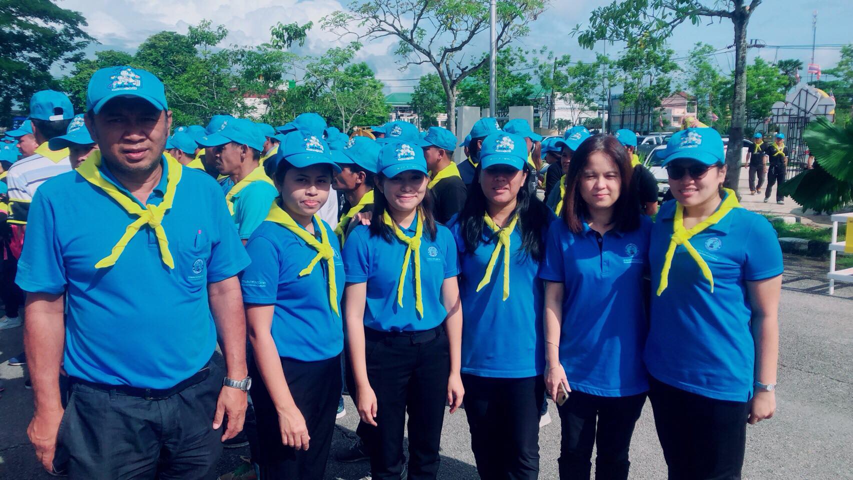 กิจกรรมจิตอาสา "เราทำความดี ด้วยหัวใจ" ปลูกต้นรวงผึ้ง และพัฒนาทำความสะอาดบริเวณที่ว่าการอำเภอกันตัง