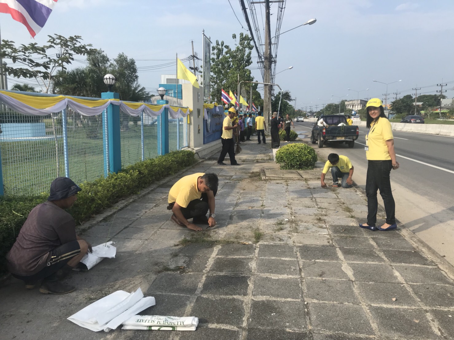 กปภ.สาขานราธิวาส ปรับปรุงภูมิทัศน์ด้านหน้าสำนักงาน เนื่องในวันเฉลิมพระชนมพรรษาฯ