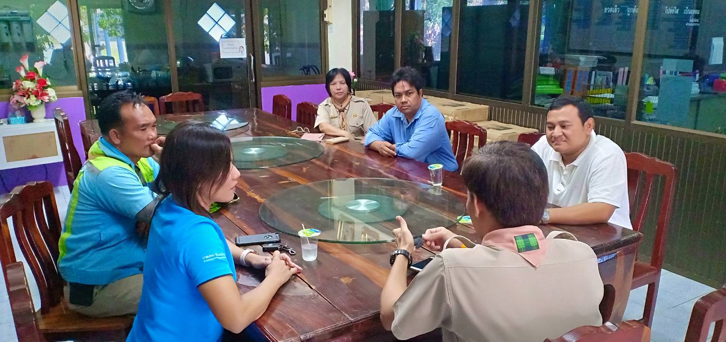 กปภ.สาขาพนมทวน ร่วมตรวจสอบท่อแตกรั่วภายใน พร้อมออกแบบการวางระบบท่อภายใน ให้กับโรงเรียนราชประชานุเคราะห์ ๔๕