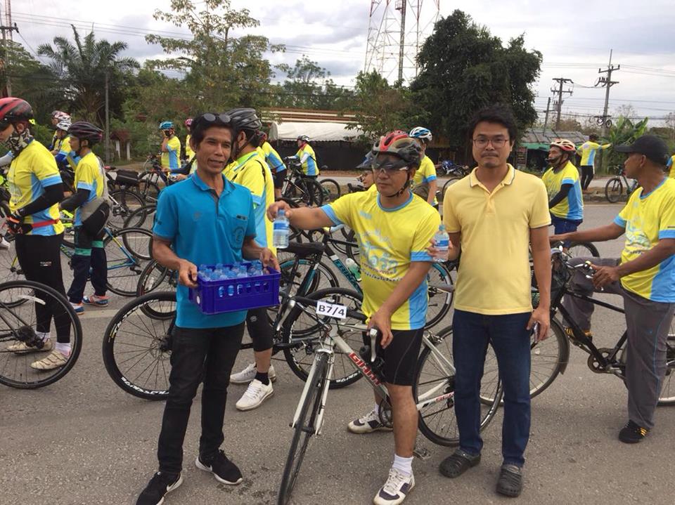 กปภ.สาขาเพชรบูรณ์ เข้าร่วมกิจกรรมปั่น Bike อุ่นไอรัก และสนับสนุนน้ำดื่ม