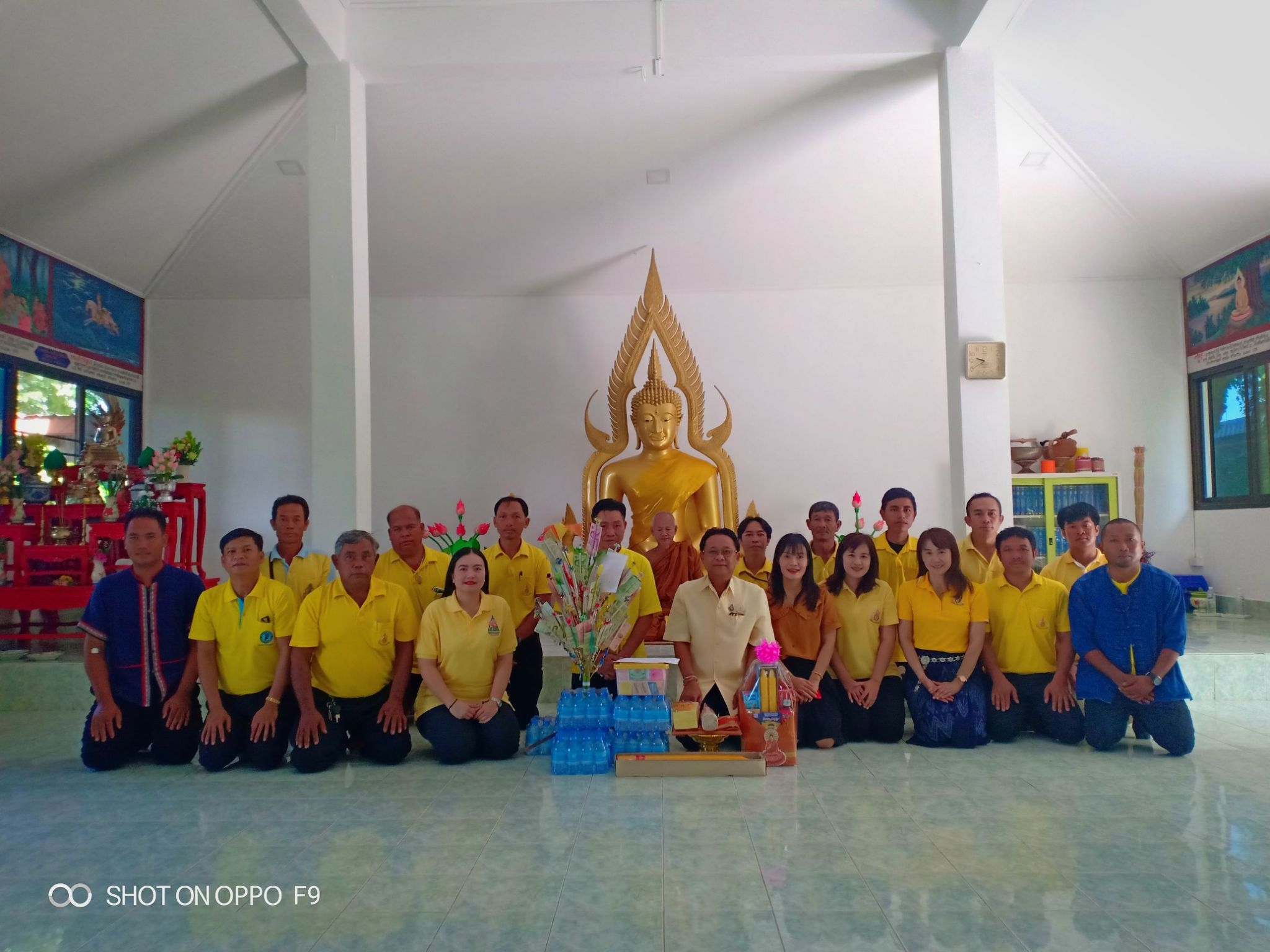 กปภ.สาขาธาตุพนม จัดกิจกรรมถวายเทียนพรรษา และผ้าอาบน้ำฝน ณ วัดโพธิญาณ ตำบลธาตุพนม อำเภอธาตุพนม จังหวัดนครพนม