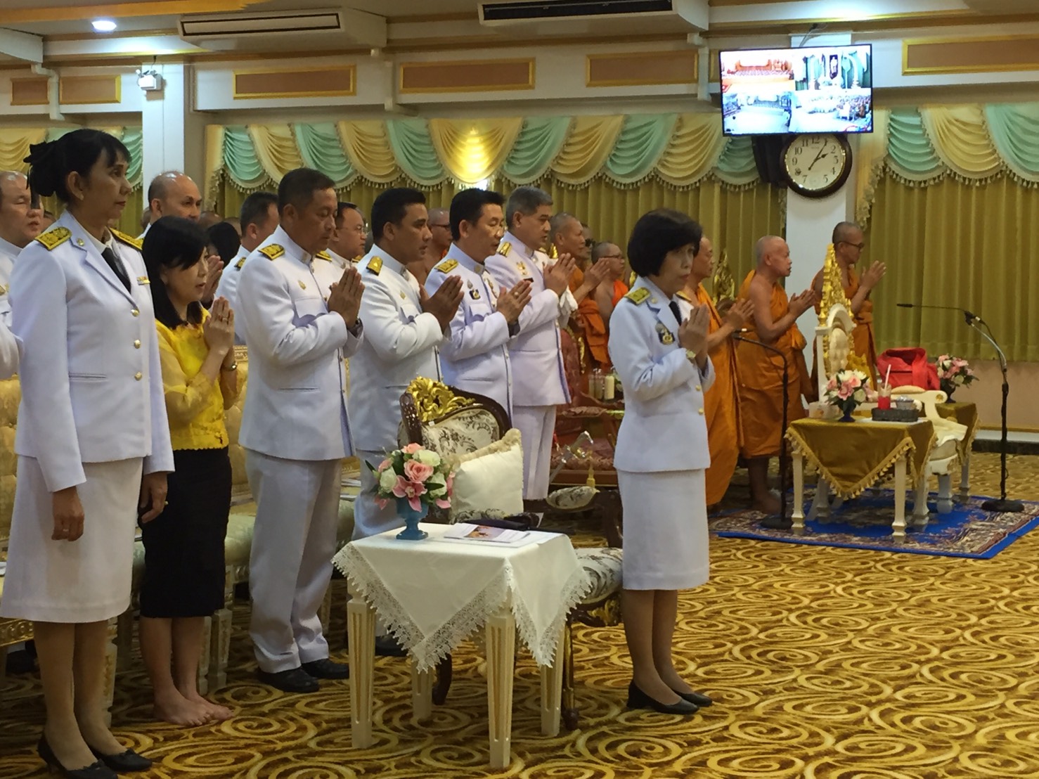 กปภ.สาขาสมุทรสงคราม ร่วมพิธีเจริญพระพุทธมนต์ถวายพระพรชัยมงคล แด่สมเด็จพระนางเจ้าสิริกิติ์ พระบรมราชินีนาถ พระบรมราชชนนีพันปีหลวง พระบาทสมเด็จพระเจ้าอยู่หัว และสมเด็จพระนางเจ้าฯ พระบรมราชินี